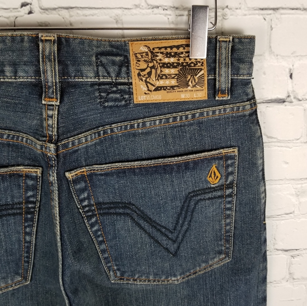 VOLCOM |Black Zip relaxed fit medium wash jeans